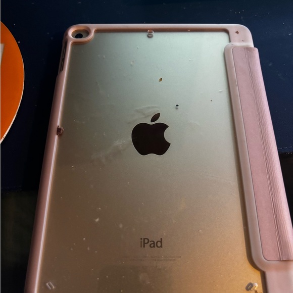 Apple iPad mini 4 — 64GB (Wi-Fi) — Clean & Ready - Picture 3 of 4